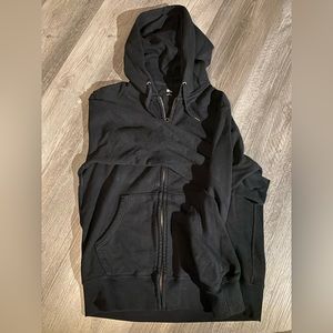Uniqlo black hoodie